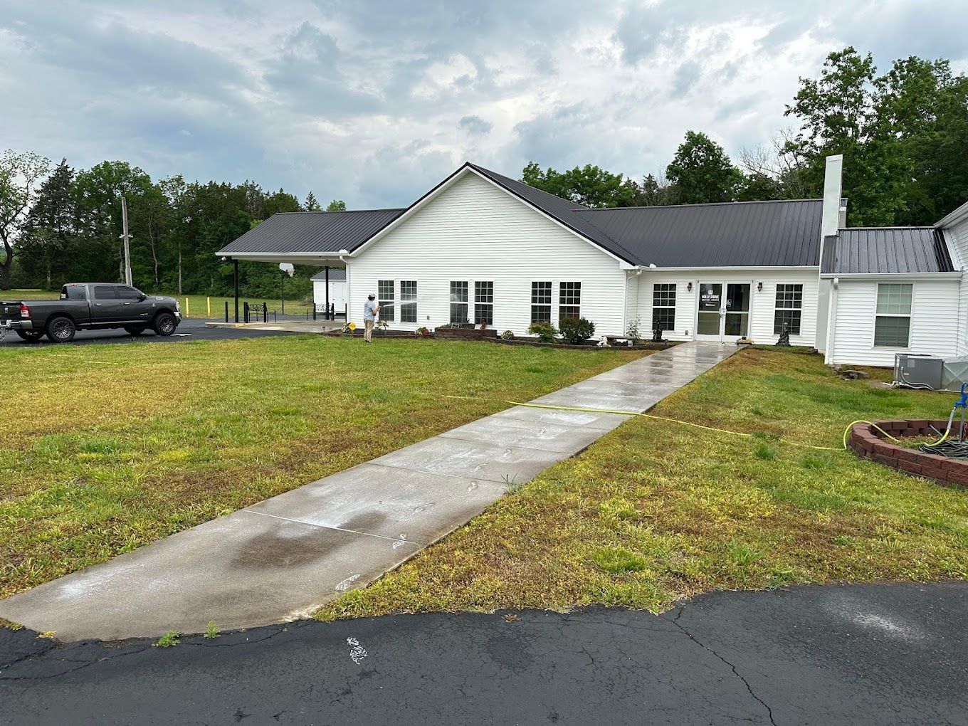 walkway pressure washing