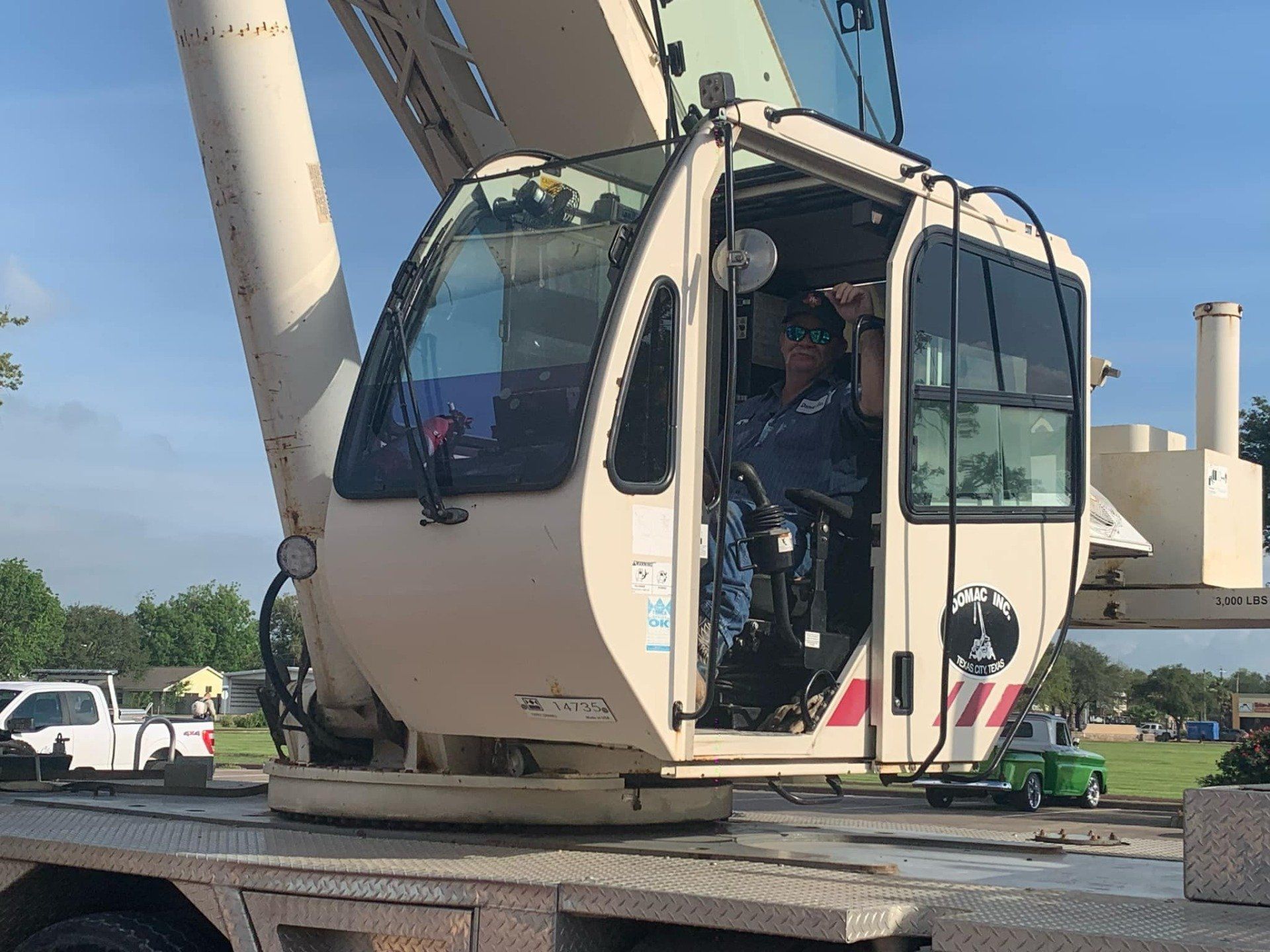 Contracting Equipment