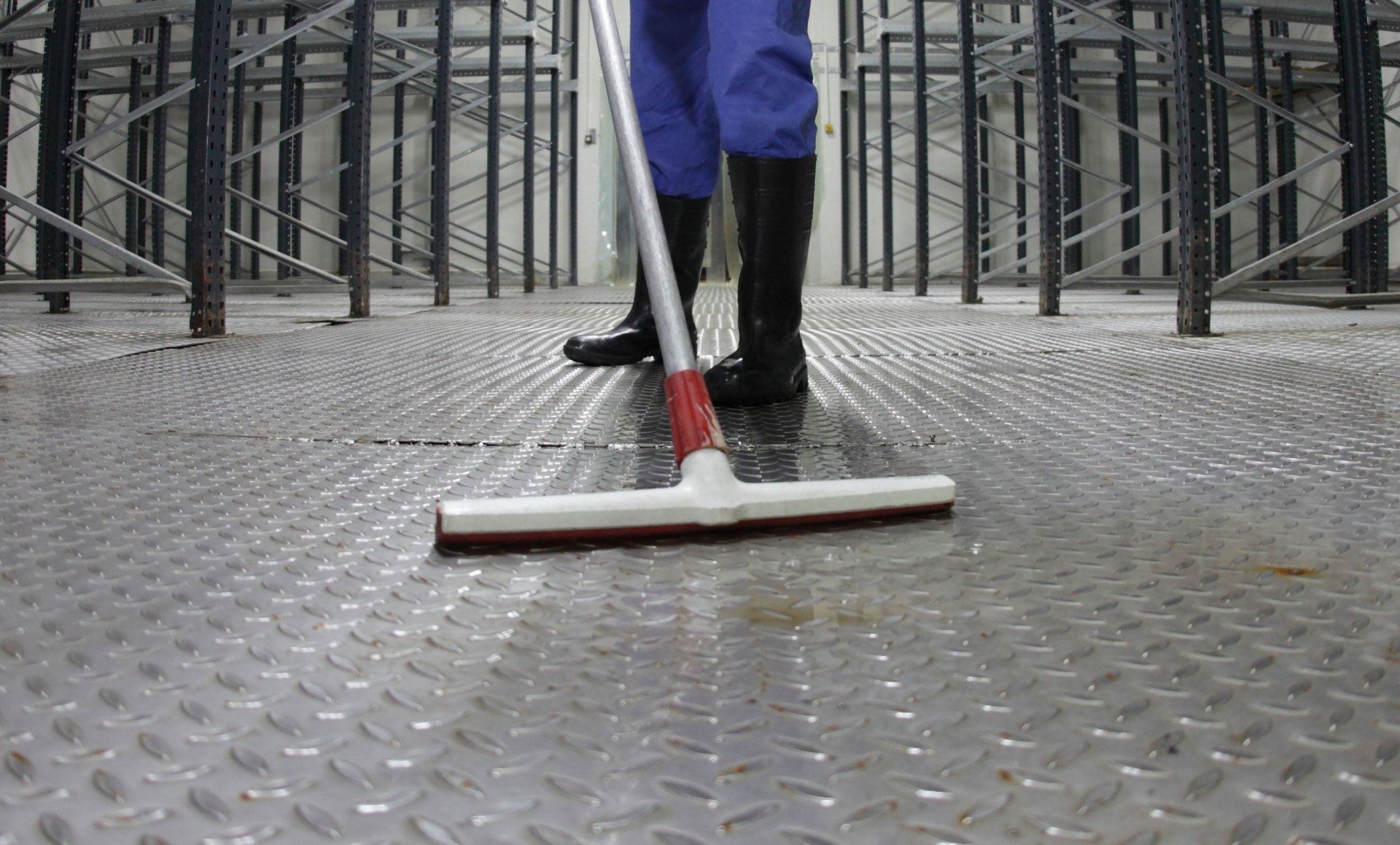 cleaning warehouse