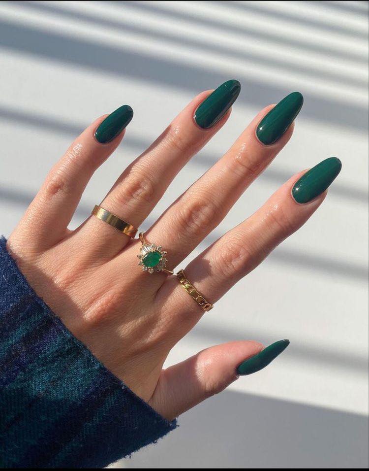 green matte nail art