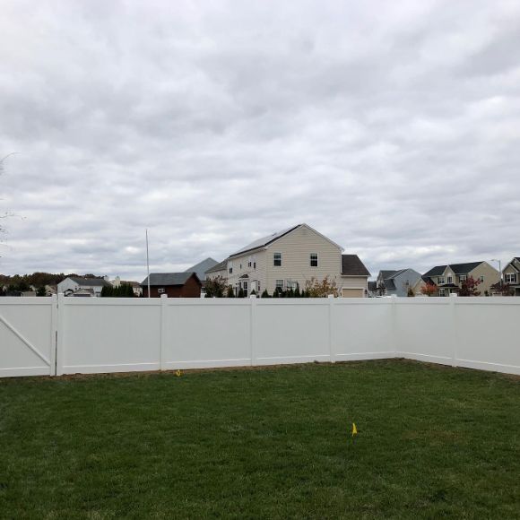 Vinyl fencing