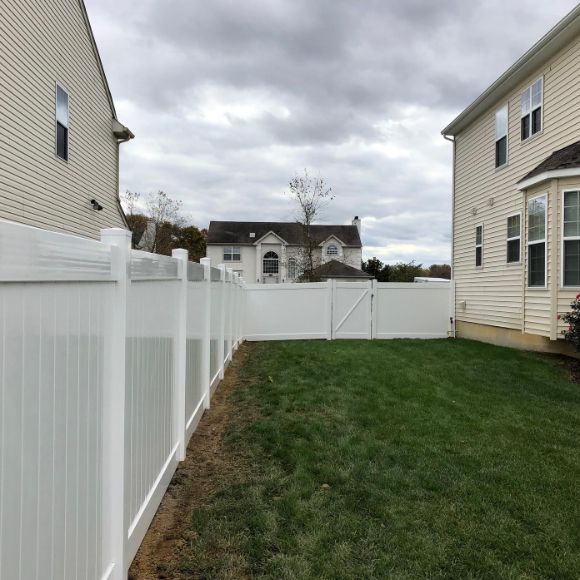 Vinyl fencing