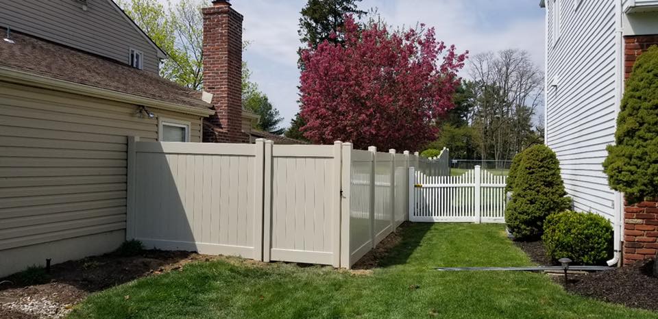Privacy fence