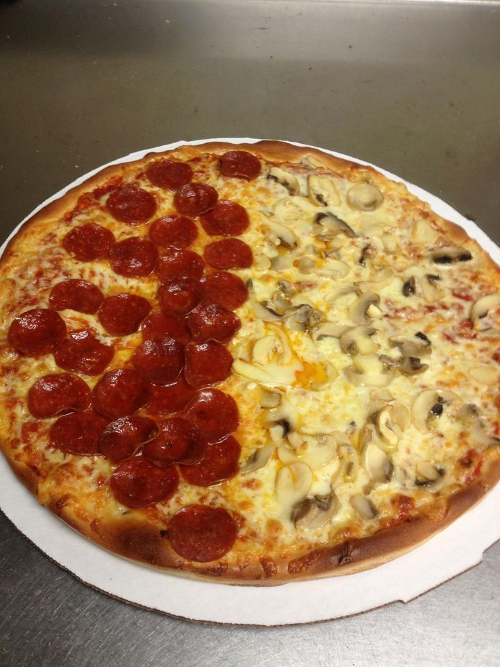 Andrea's Pizza Woburn photo gallery