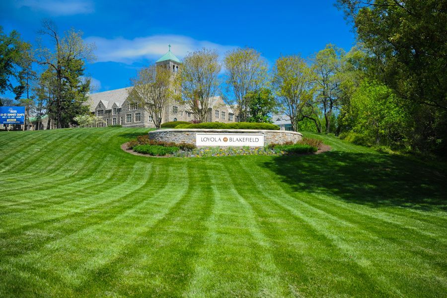 Commercial landscaping