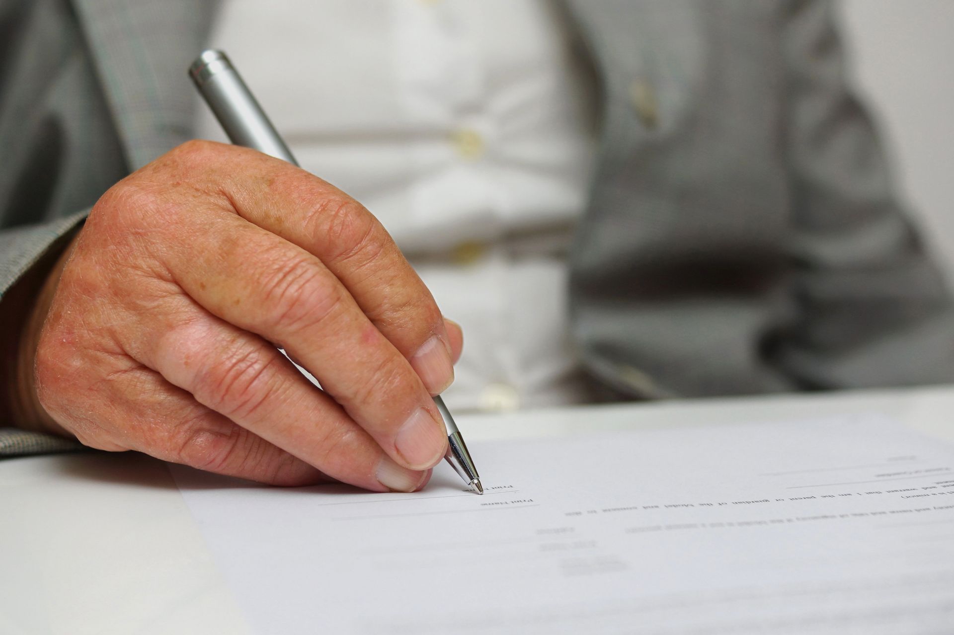 Contract law services