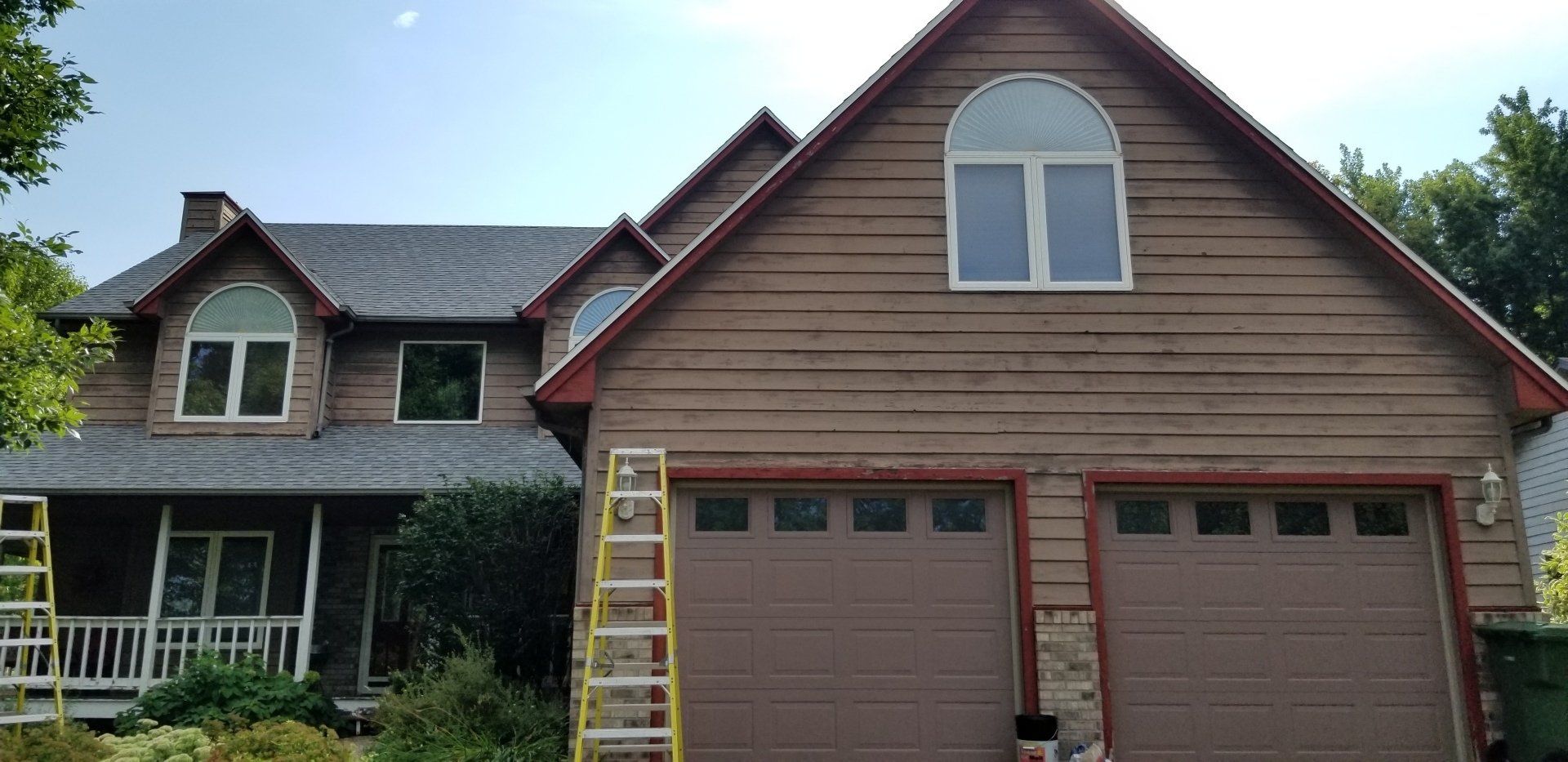 Before siding and windows replacement