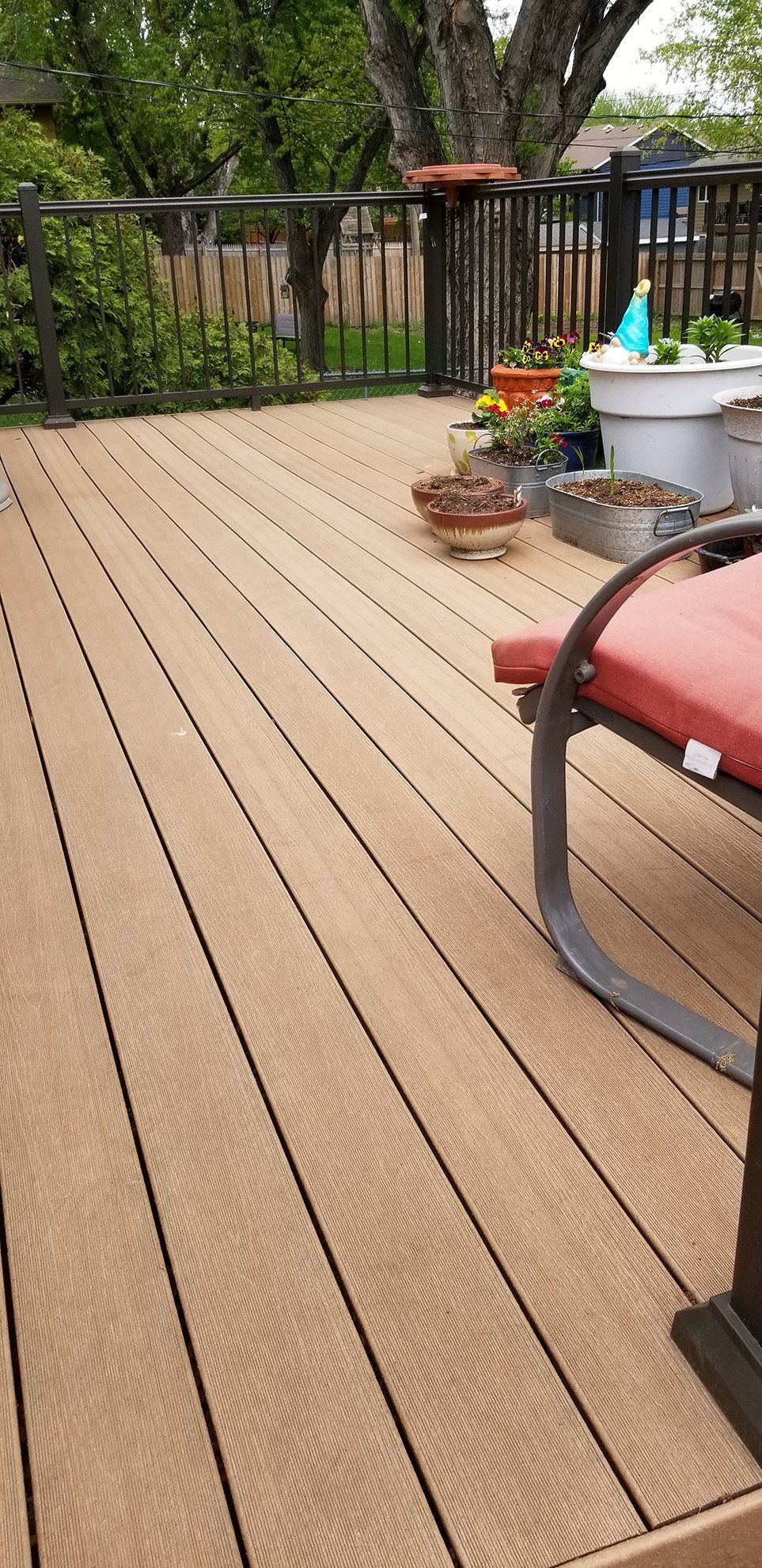 Composite deck floor