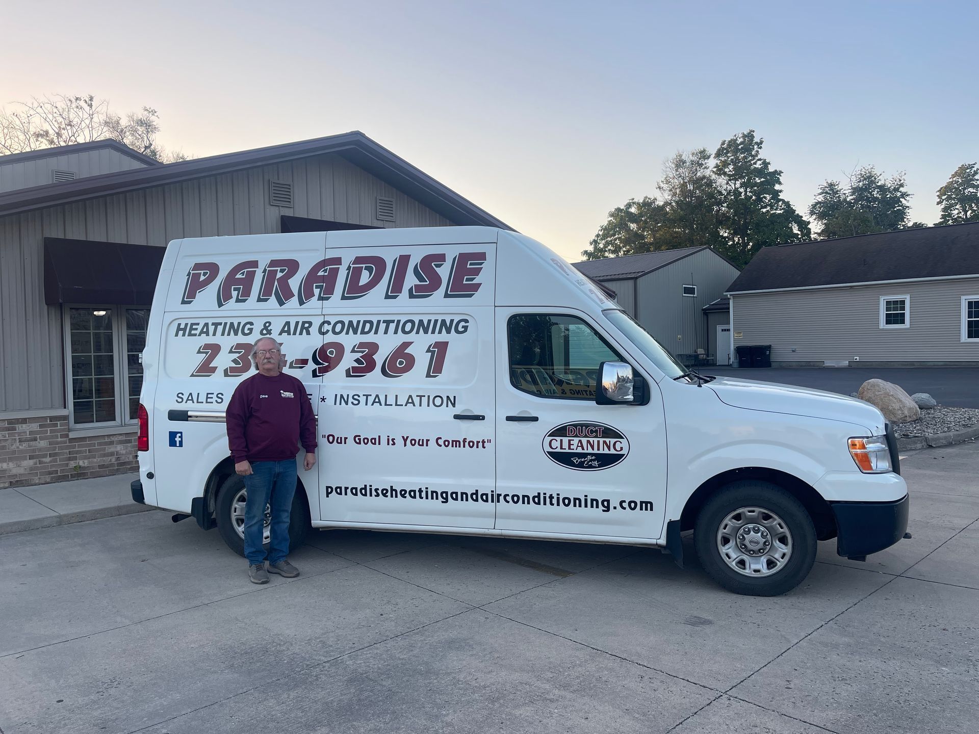 Paradise Heating & Air Conditioning Staff - 04