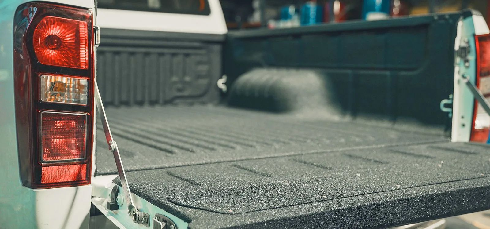 Truck bed liners