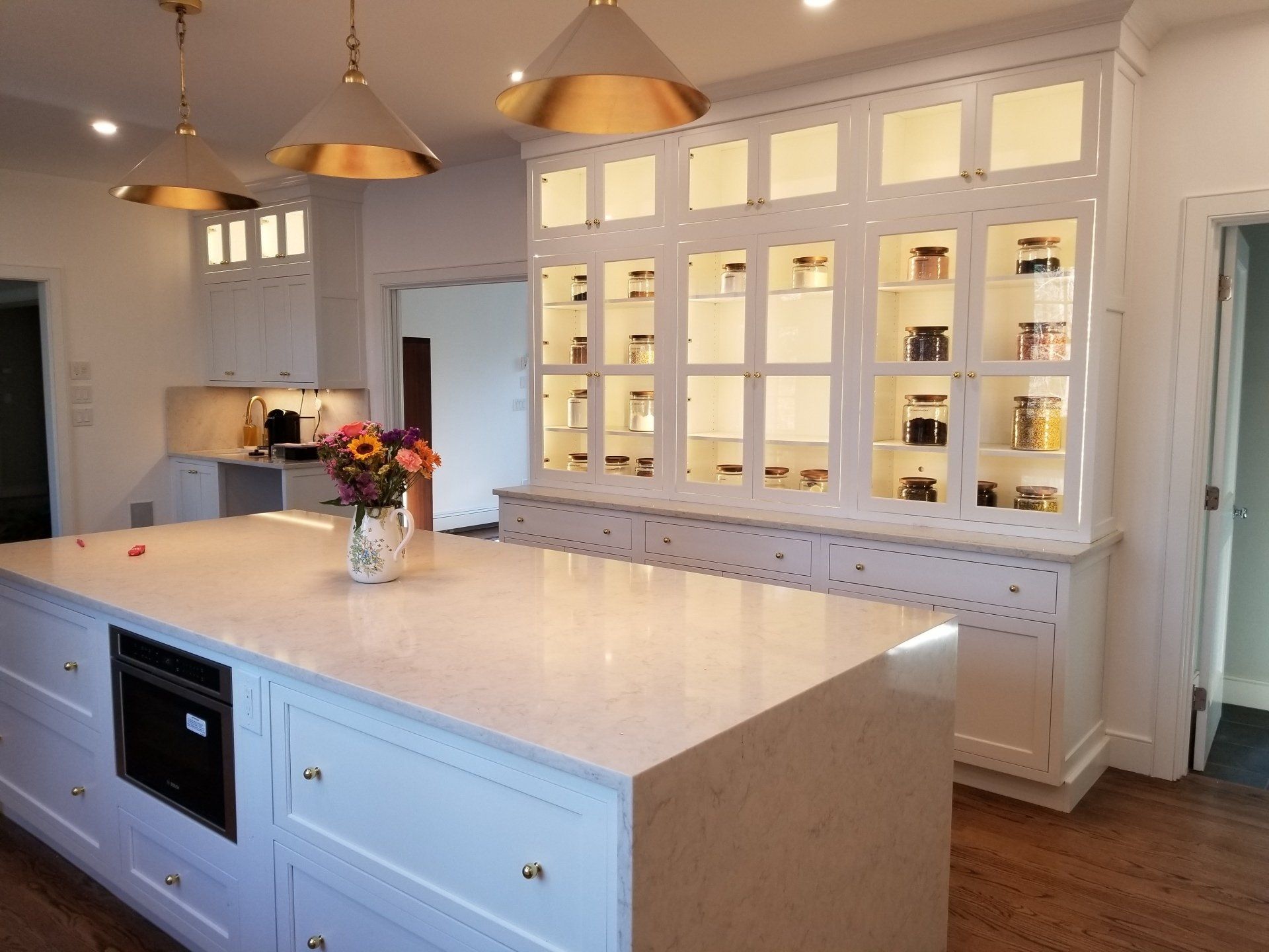 white kitchen center island counter