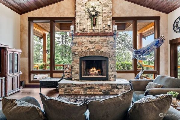 ACS-Luxury and Custom Home Builders