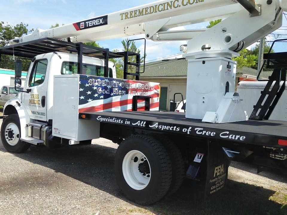 Tree Medic Tree Surgeons, Inc. service truck
