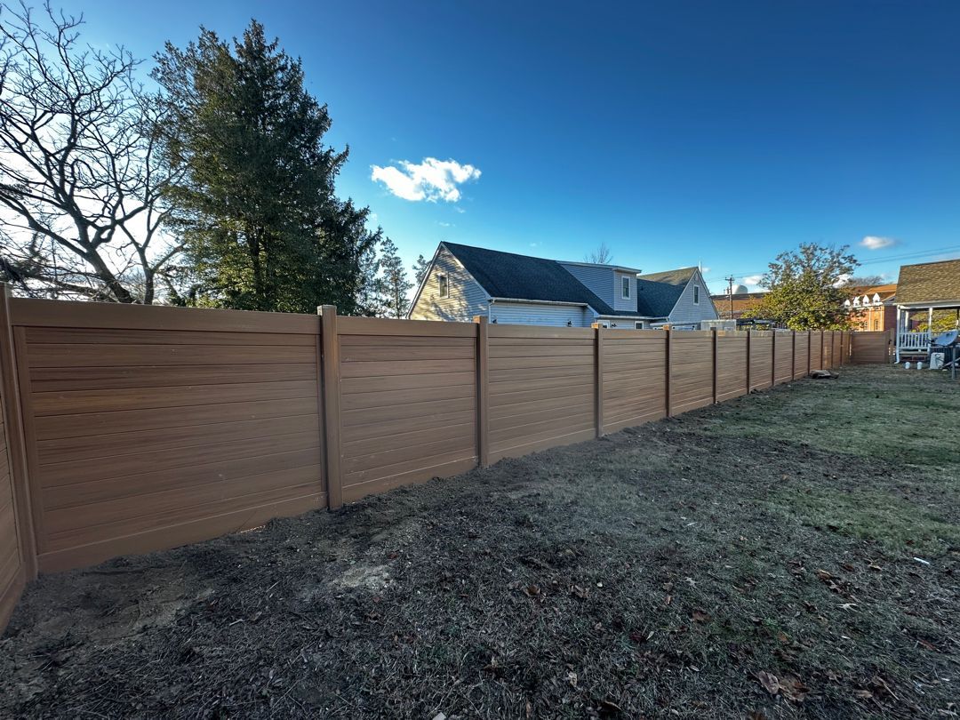 Cypress privacy horizontal.