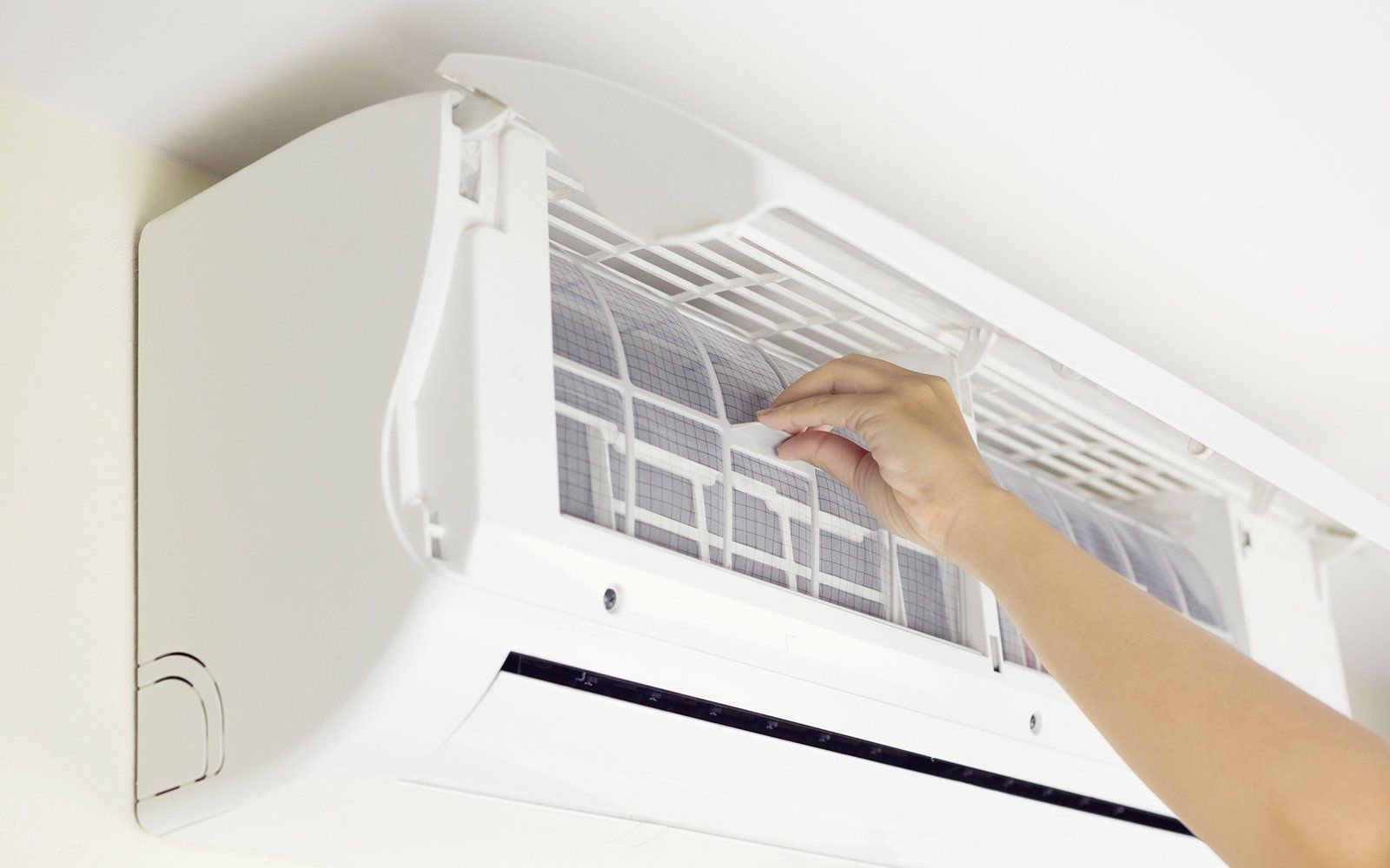 Air conditioning filter change