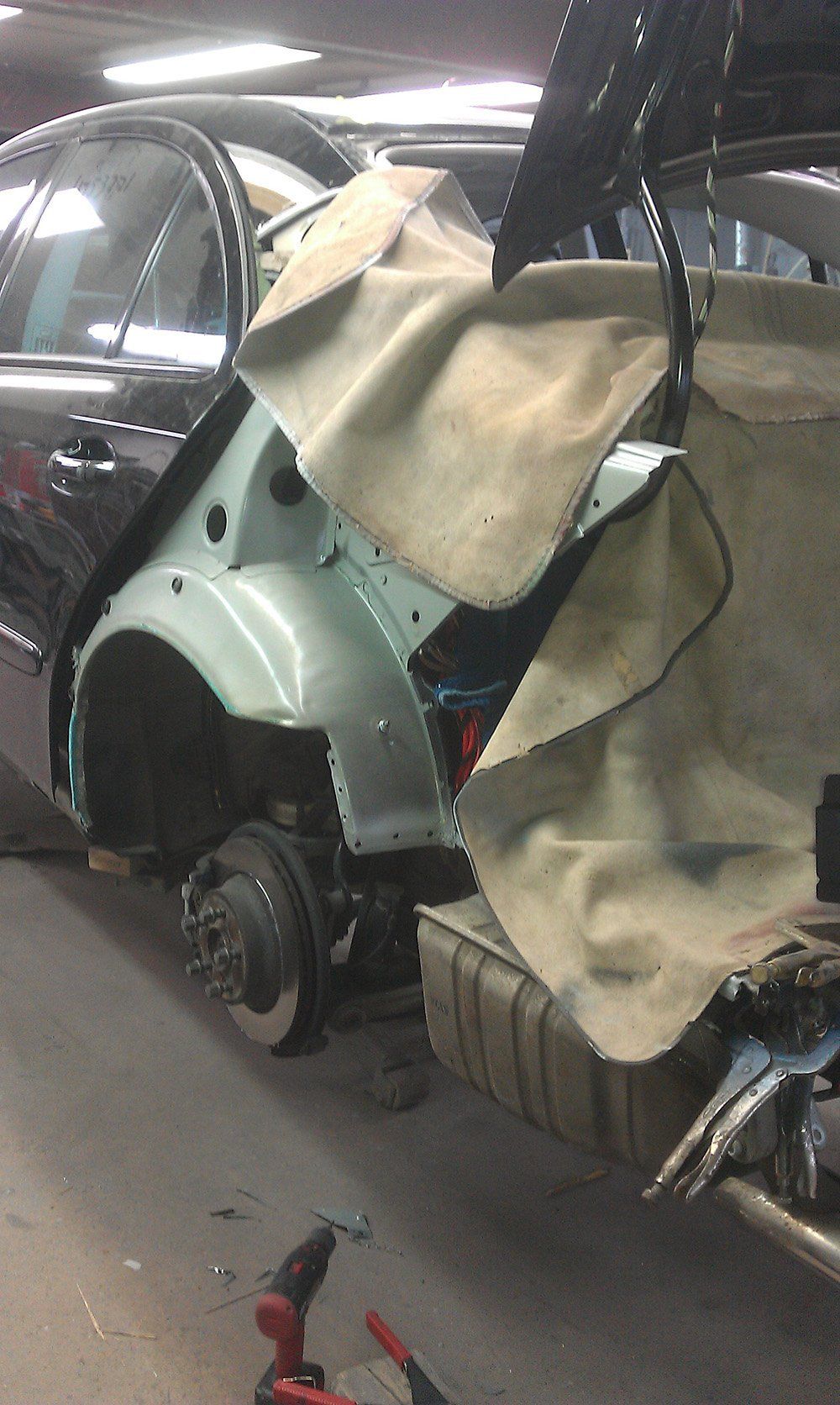 Collision repair service