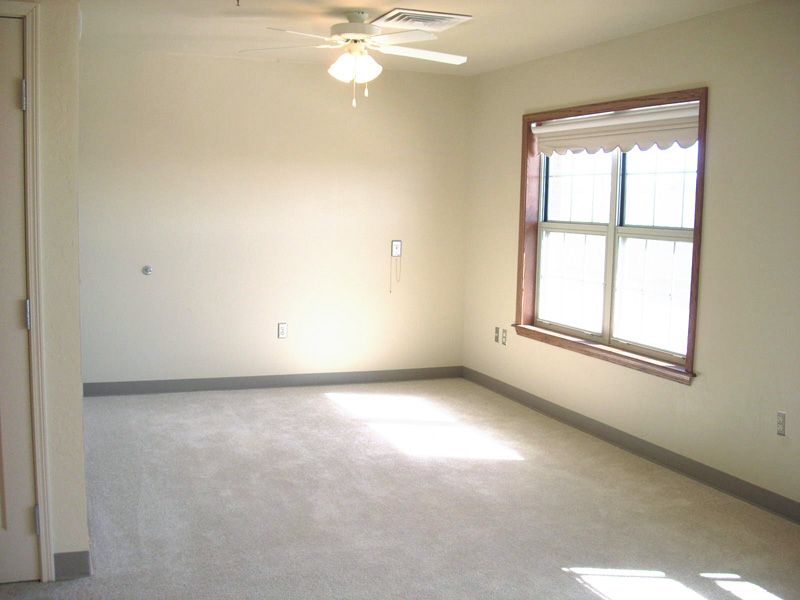 Unit without furniture