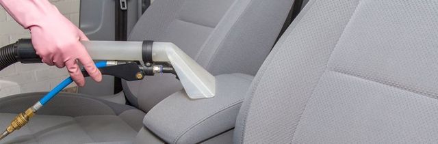 Auto upholstery cleaning