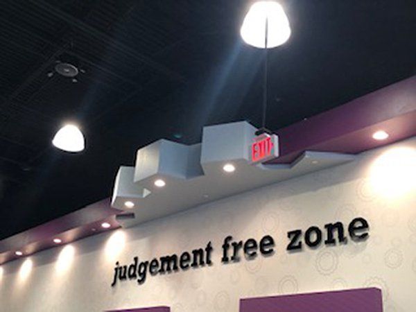 Luminaire Electric Corp. image