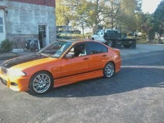 orange color car