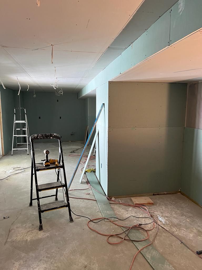 There is a ladder in the middle of the room.