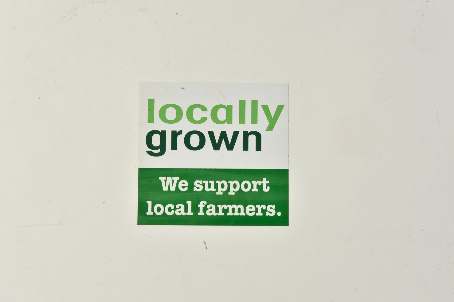 Retail-labels-and-tags-2