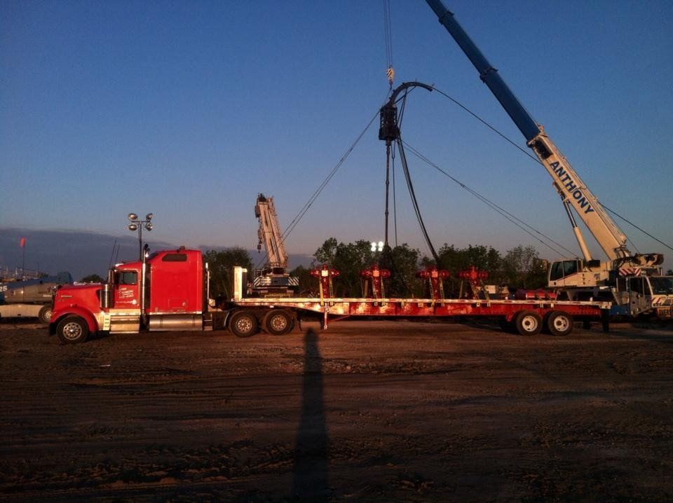 crane loading truck