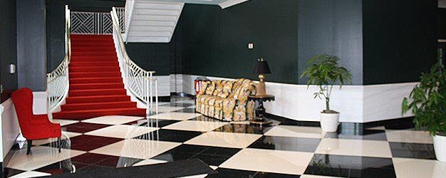 Ceramic floor