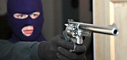 Robber with a gun