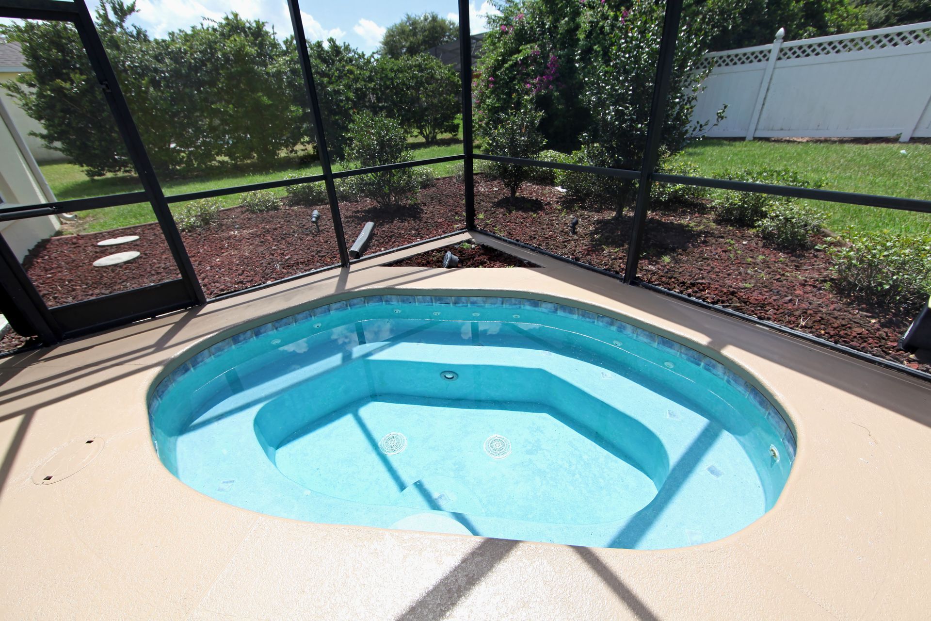 local pool screen repair company