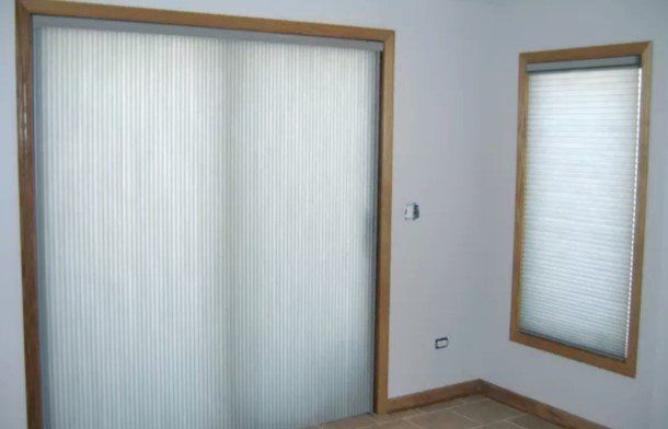 Residential house window treatment