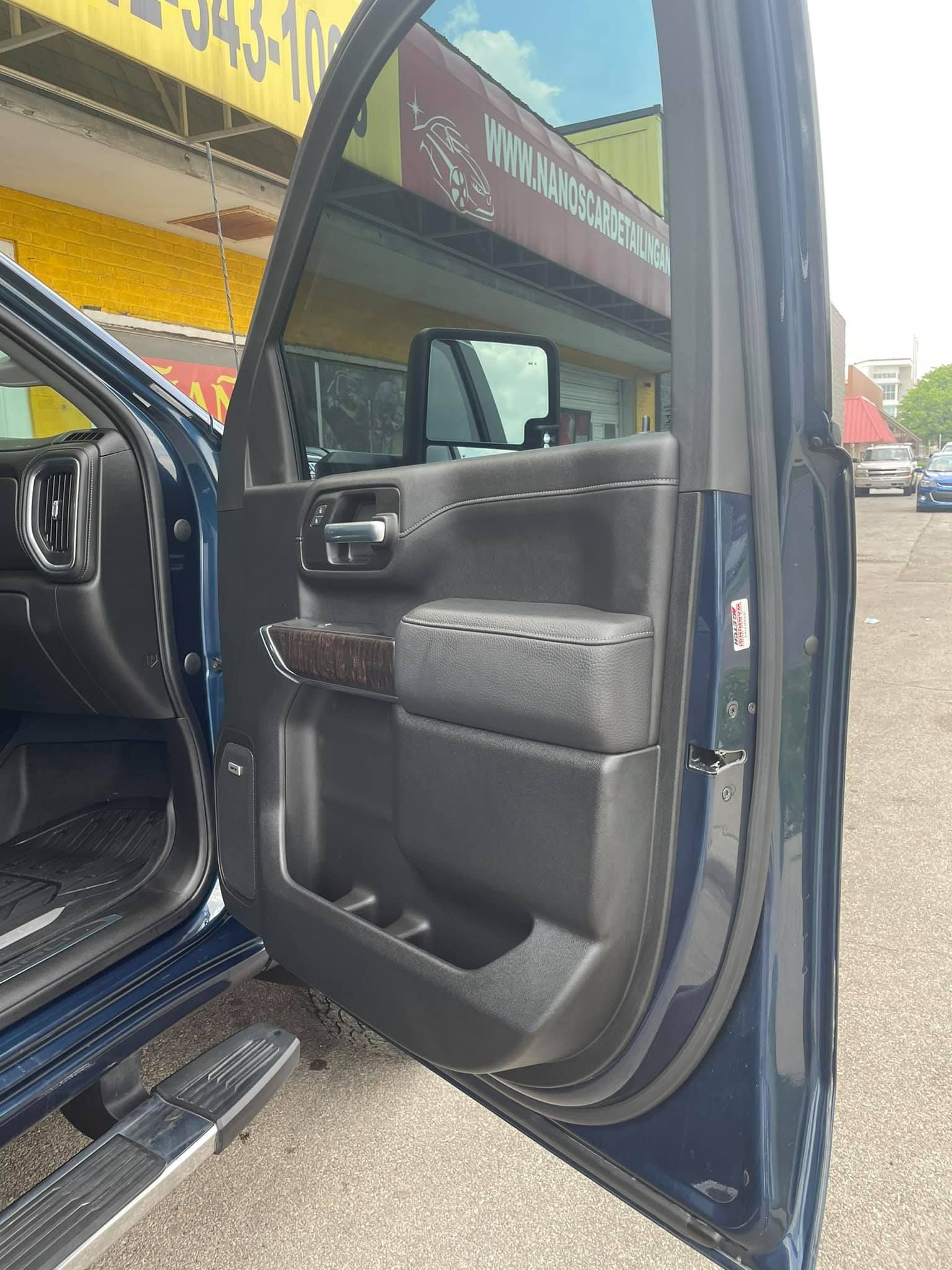 Interior Auto Cleaning