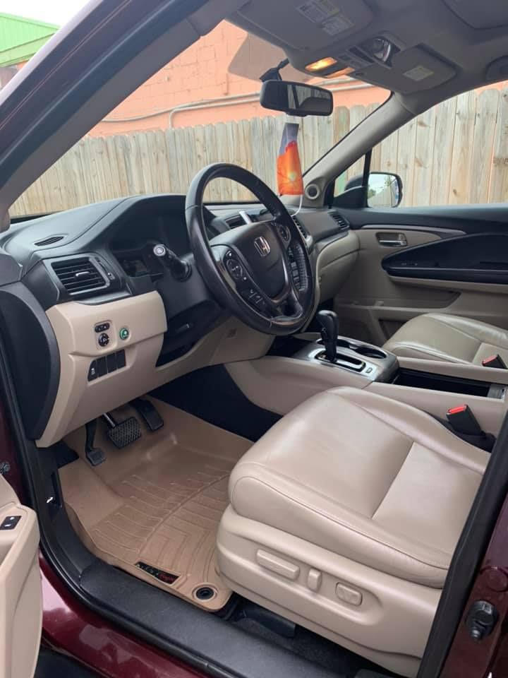 Interior Auto Cleaning