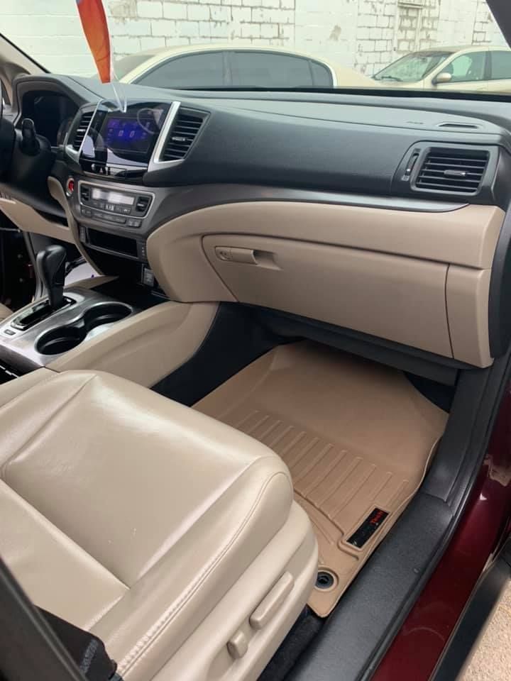 Interior Auto Cleaning