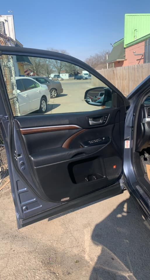 Interior Auto Cleaning