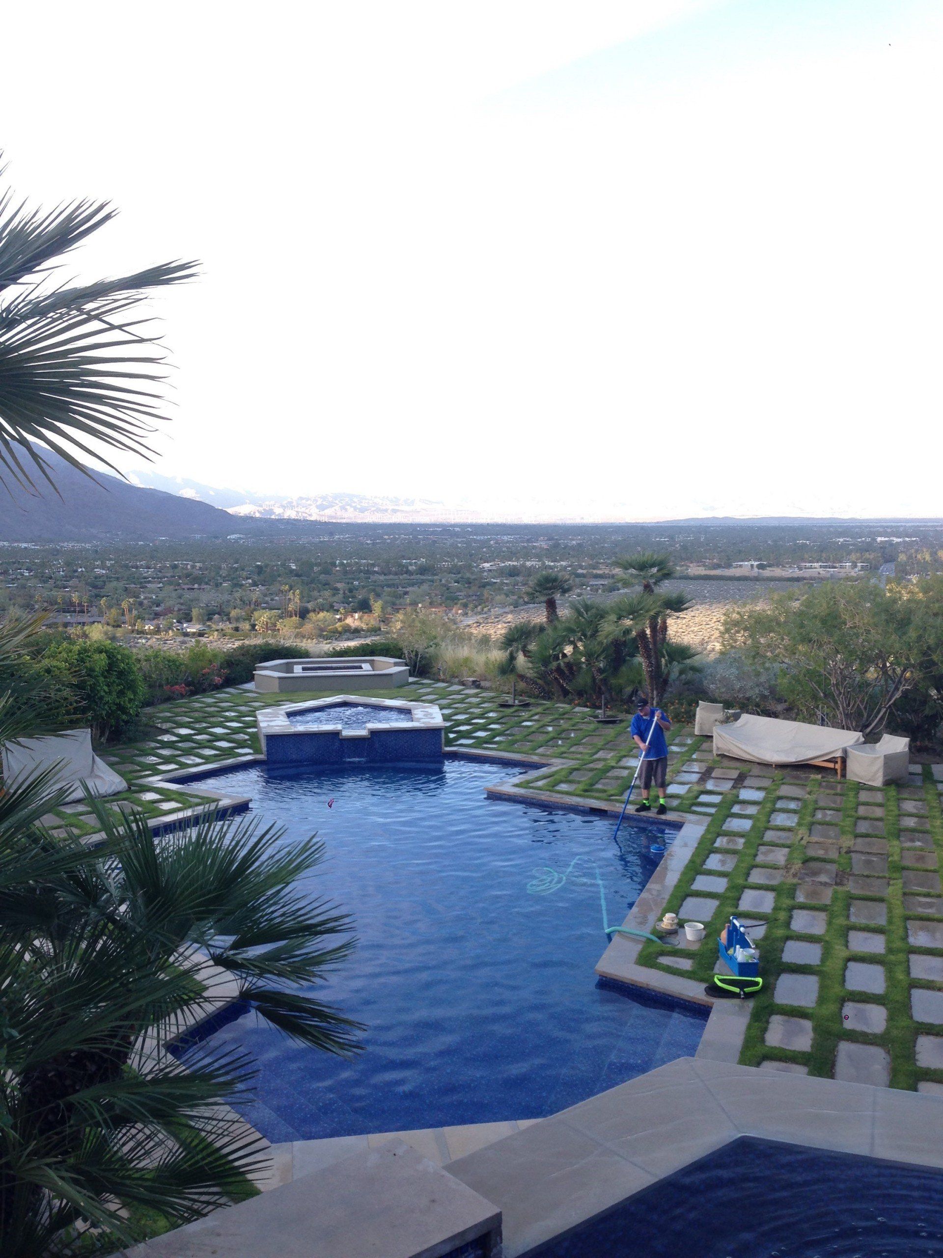 Swimming pool service