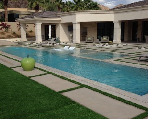 Swimming pool service