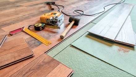 Laminate flooring installation service