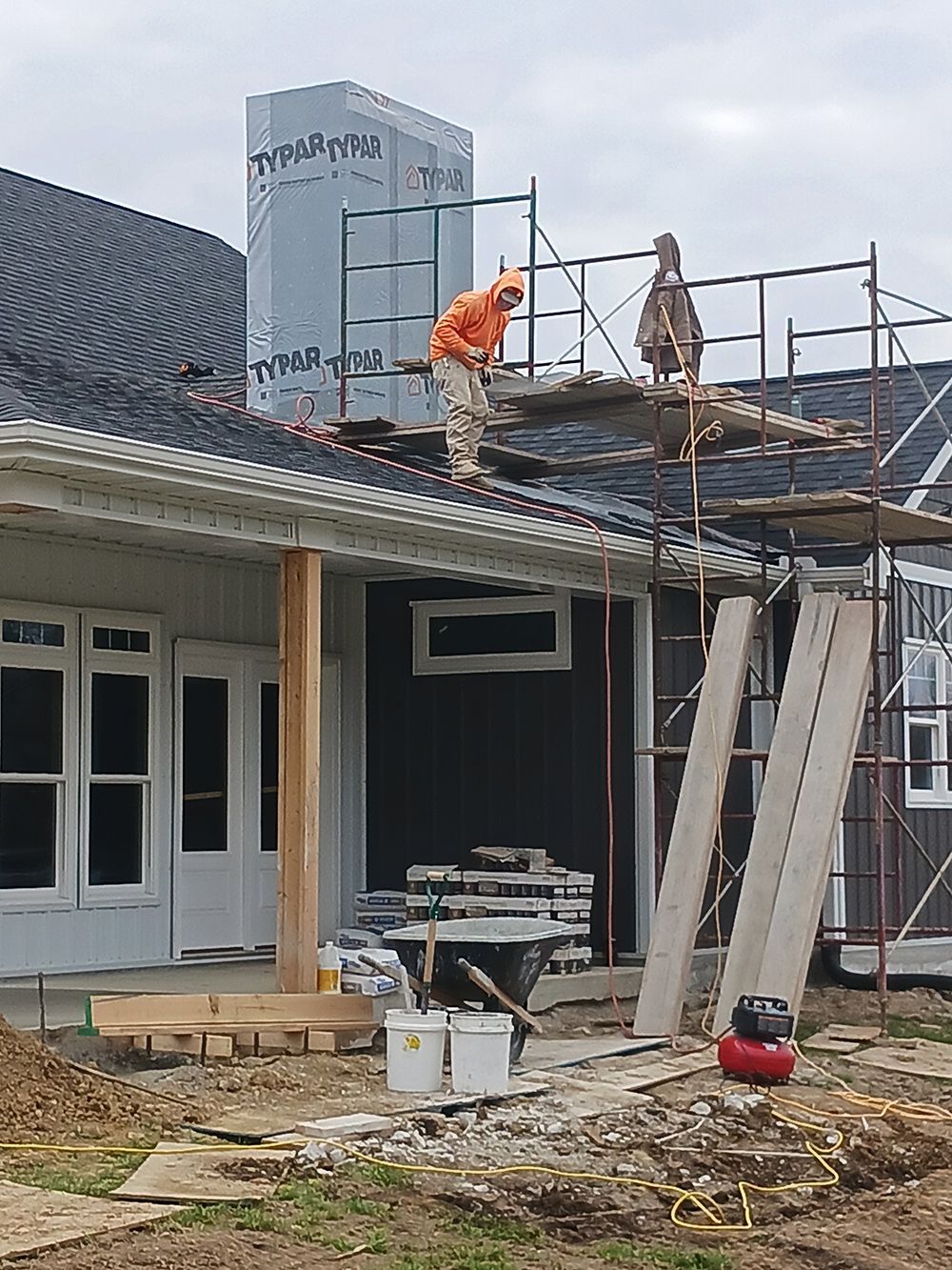 Decorative stone installation