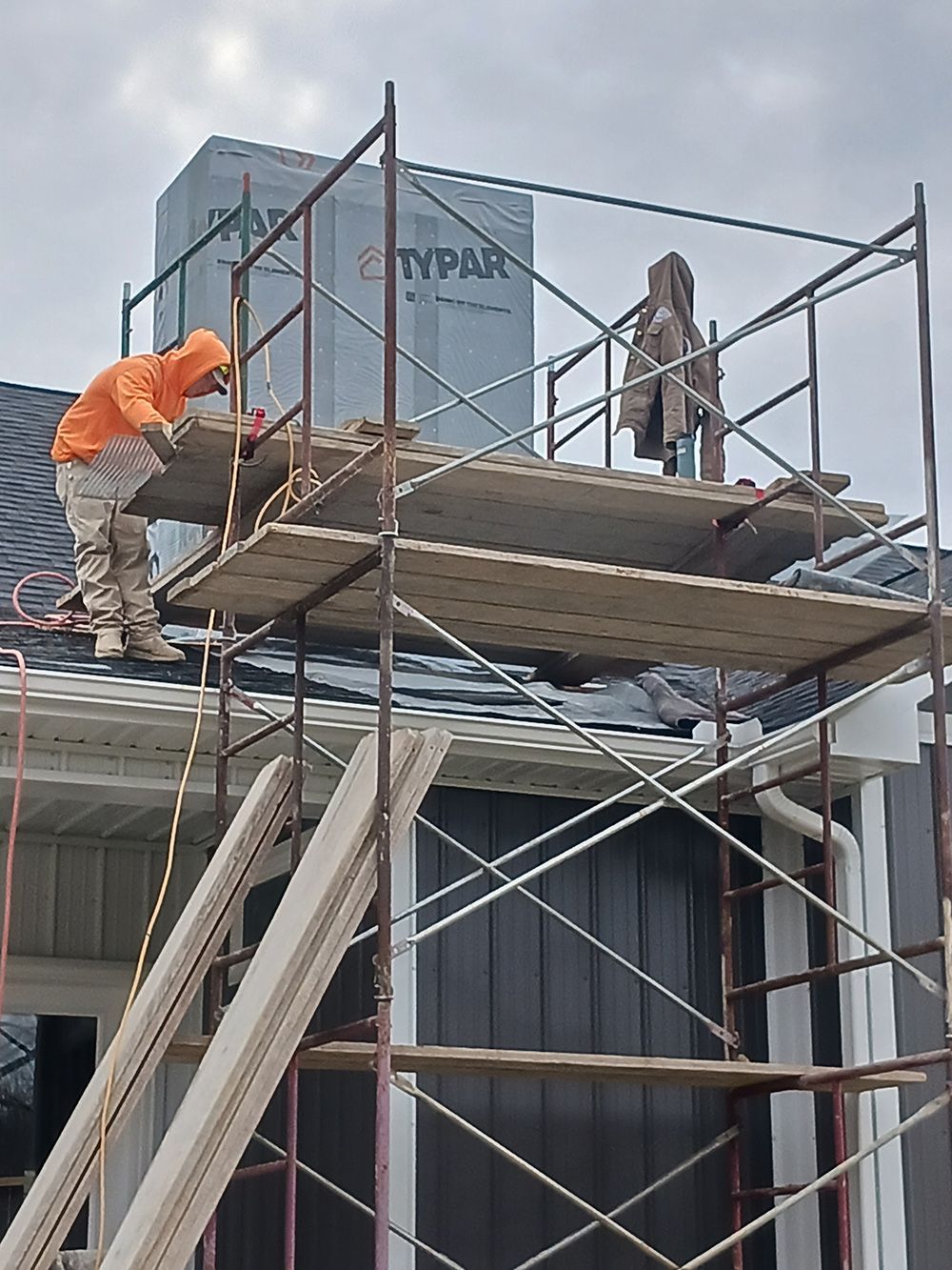 Decorative stone installation