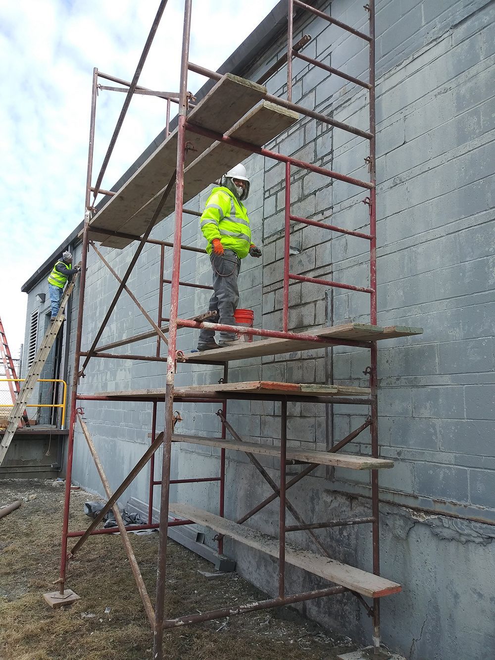 Tuckpointing service