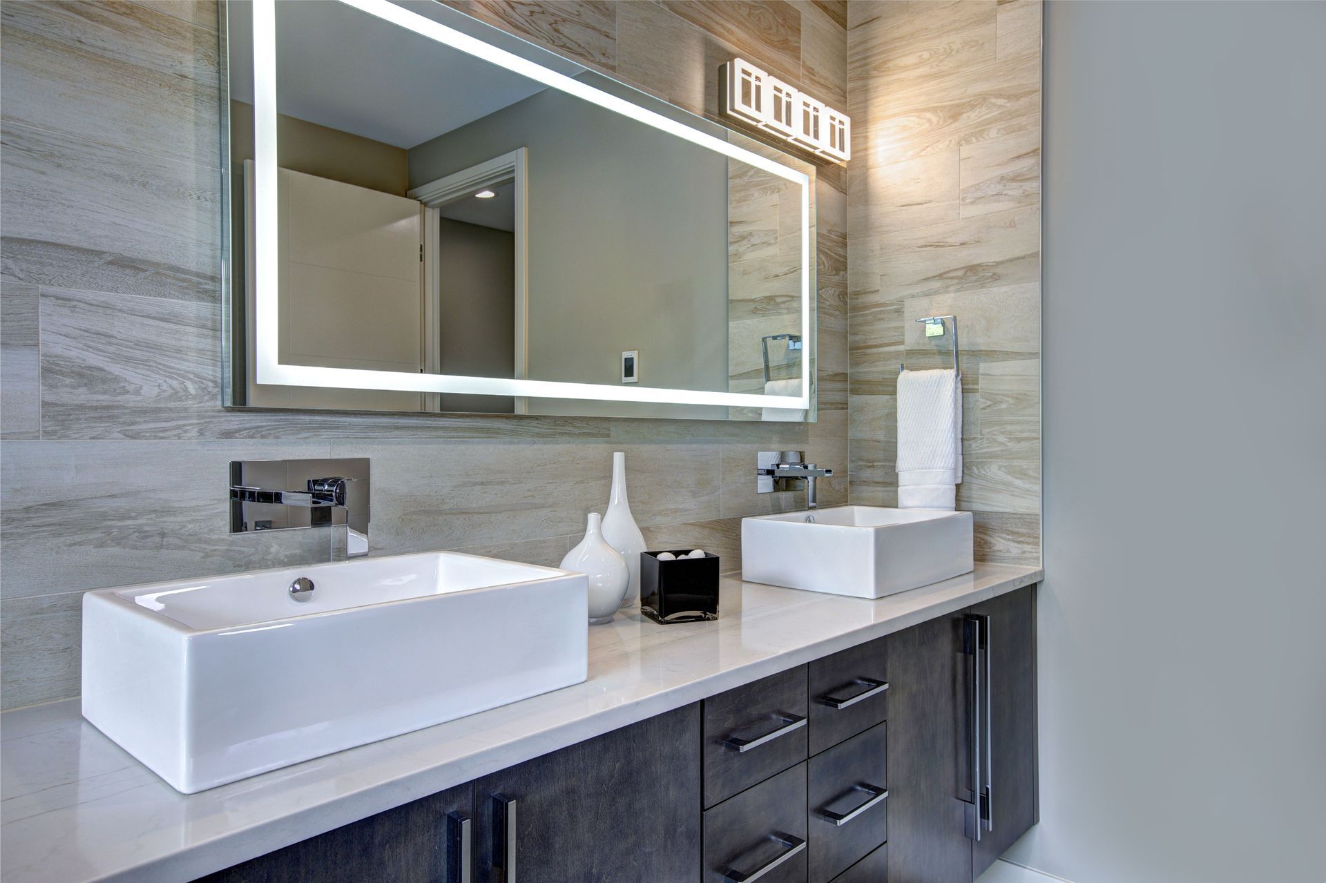 custom glass companies
