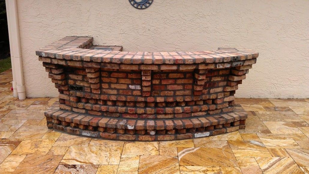 Rustic outdoor brick bar setup in Fort Lauderdale, FL.