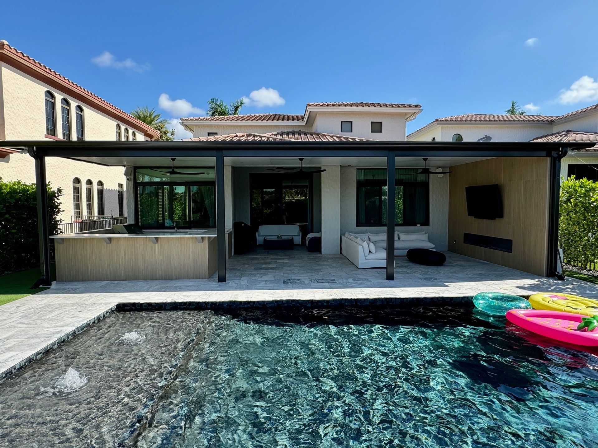 Well-designed patio space for relaxation in Boca Raton, FL.