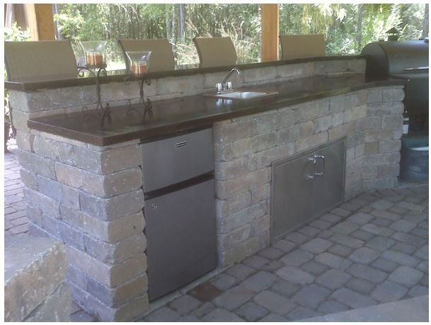 Outdoor kitchen