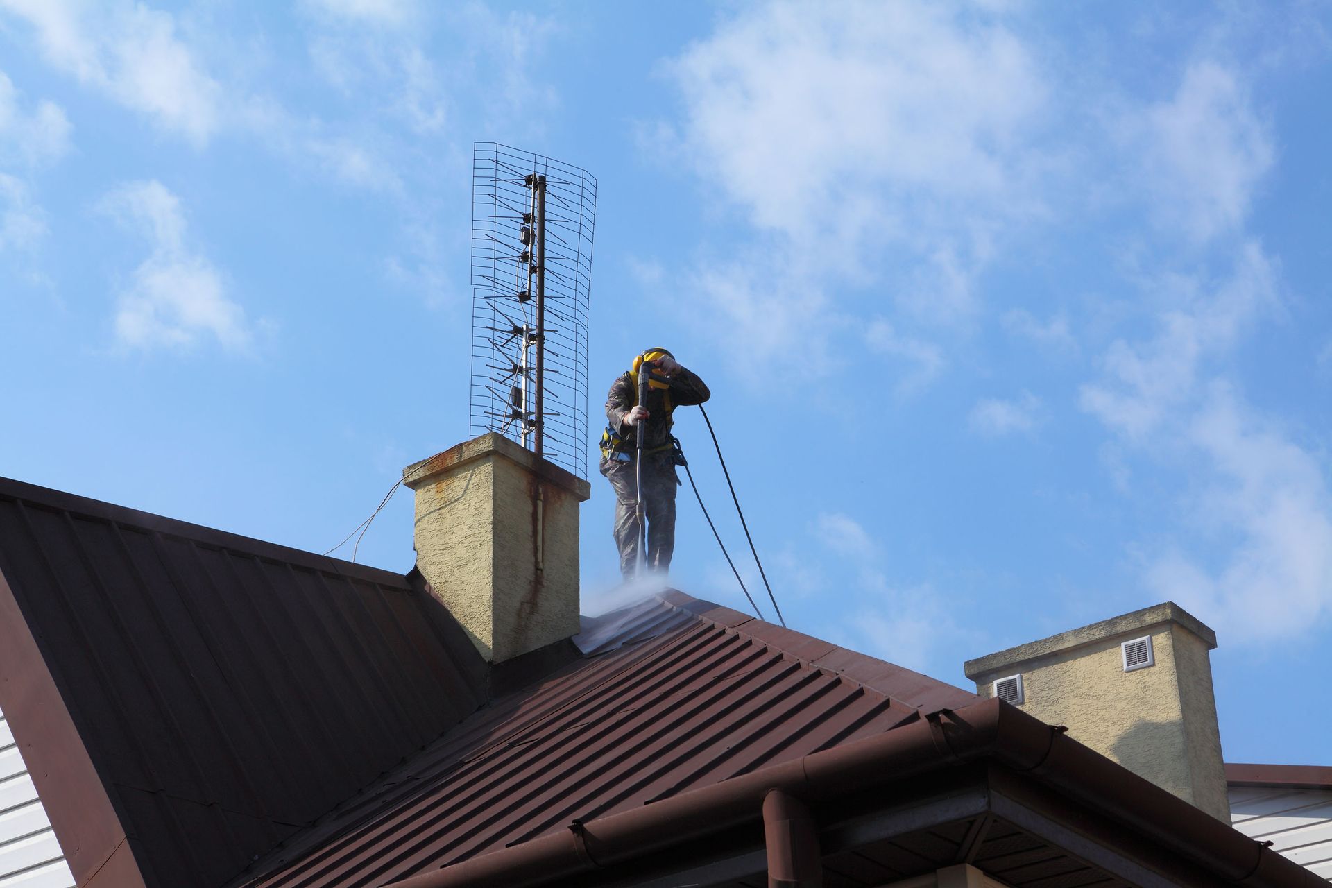 roof pressure washing