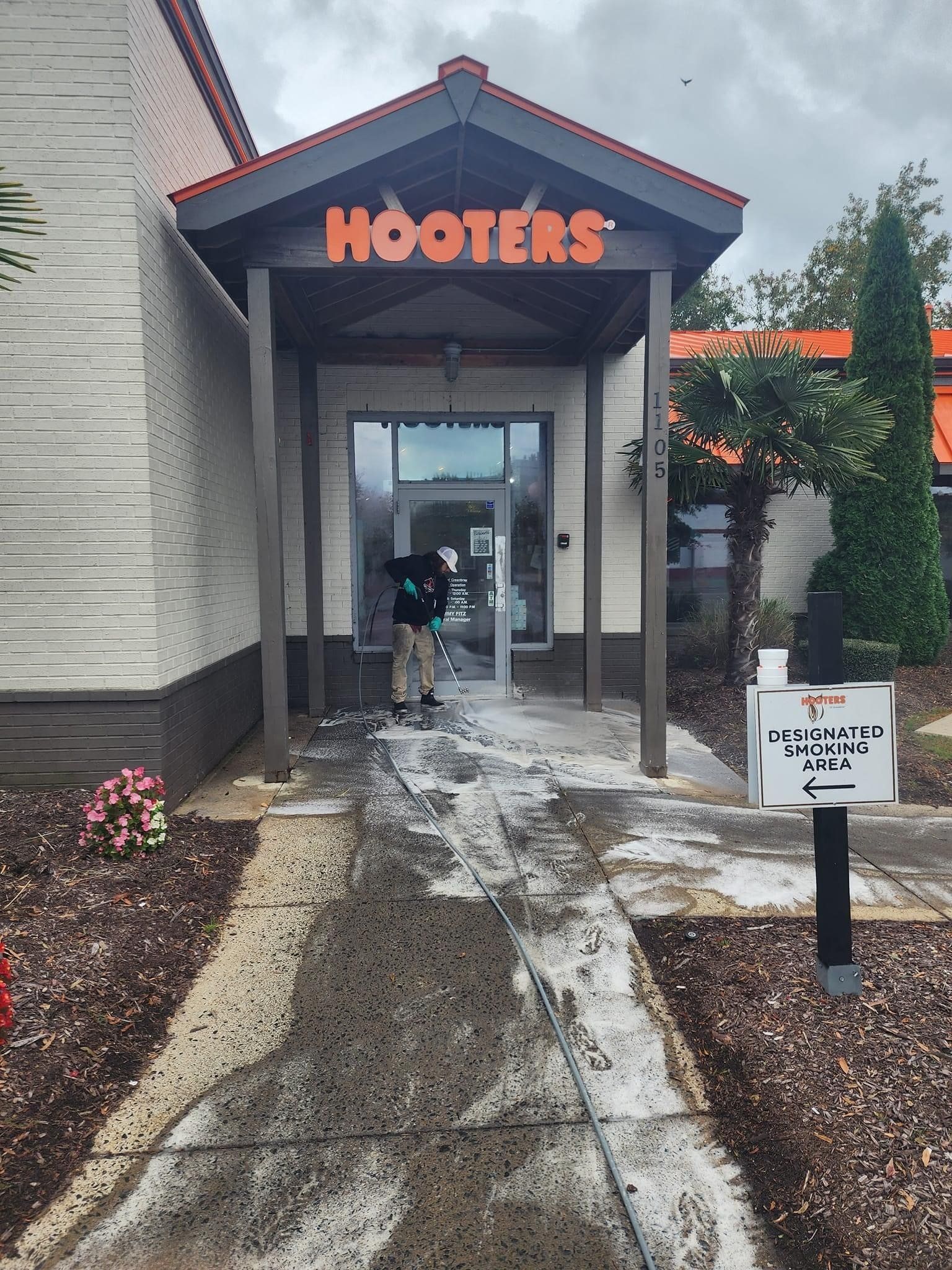 Commercial Exterior Steam Cleaning