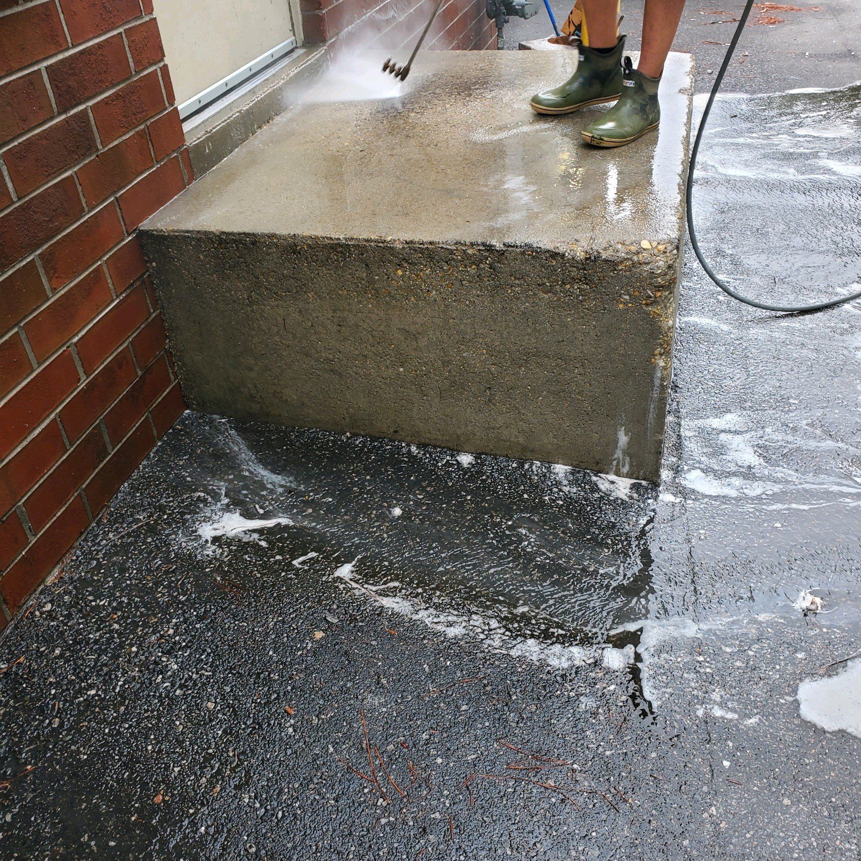 Pressure Cleaning