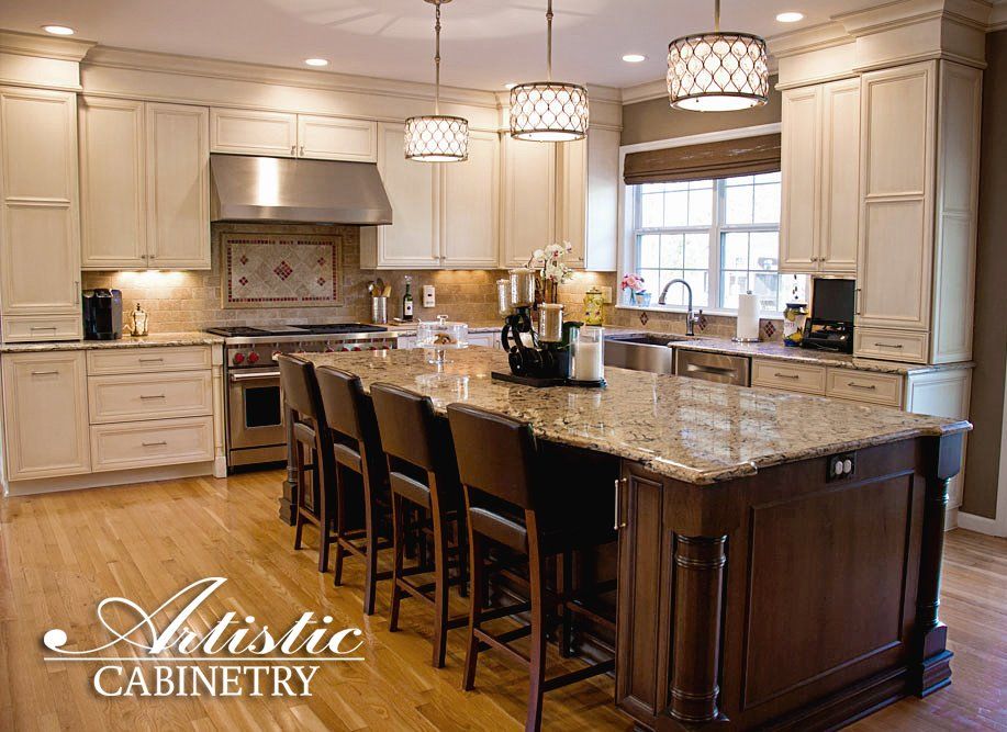 Custom Kitchen Cabinets