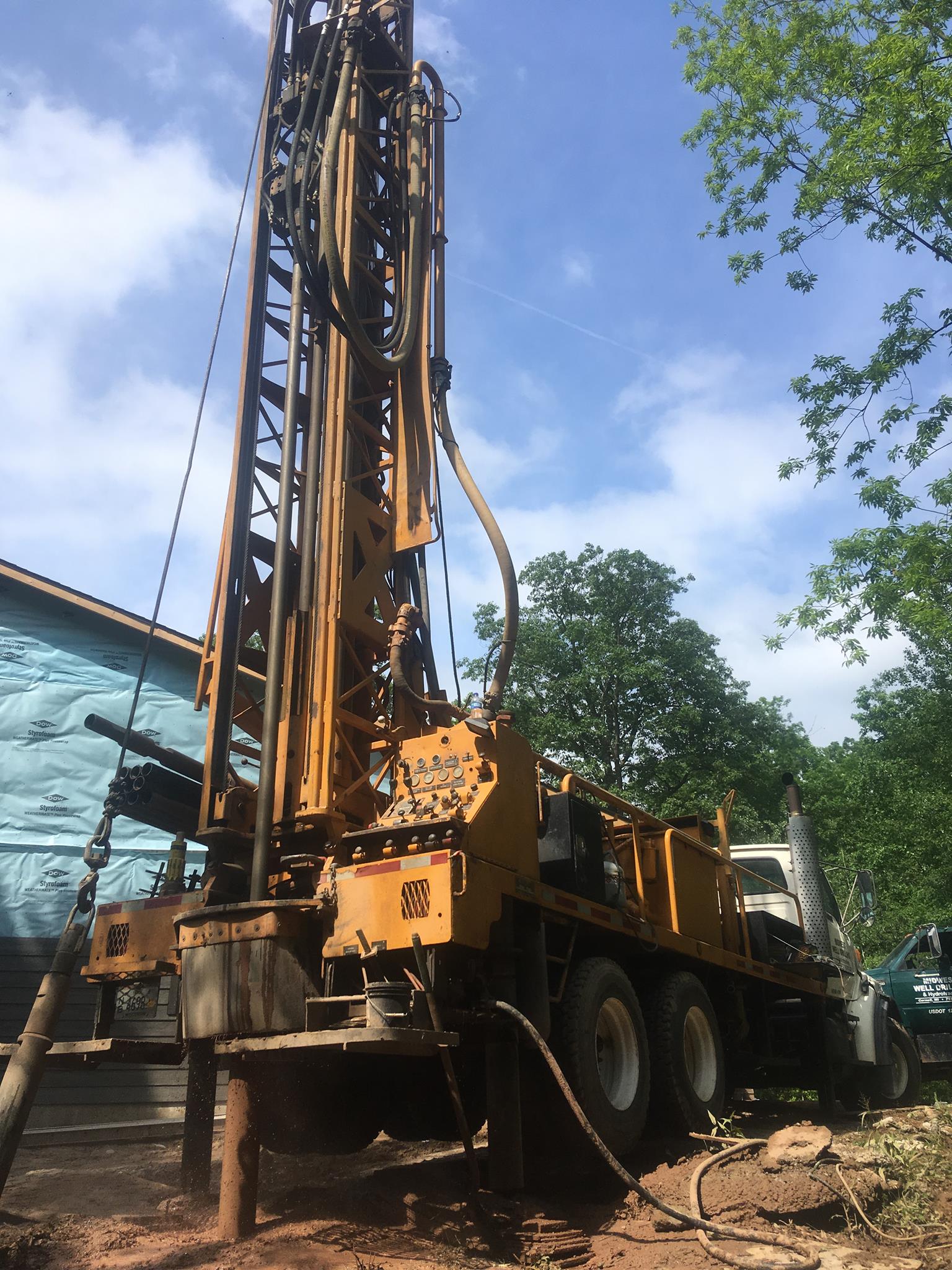 Well drilling services